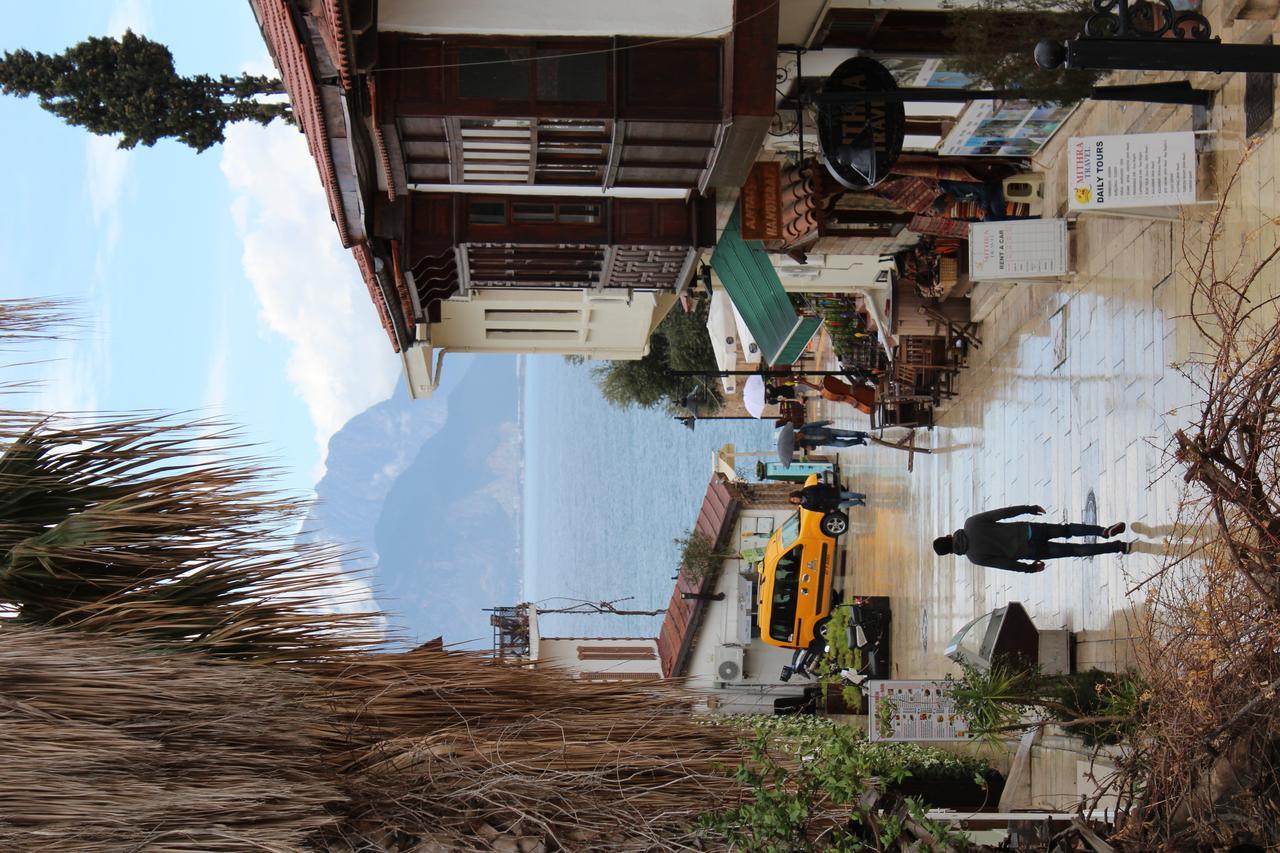 Lazer Pension Antalya Bilik gambar