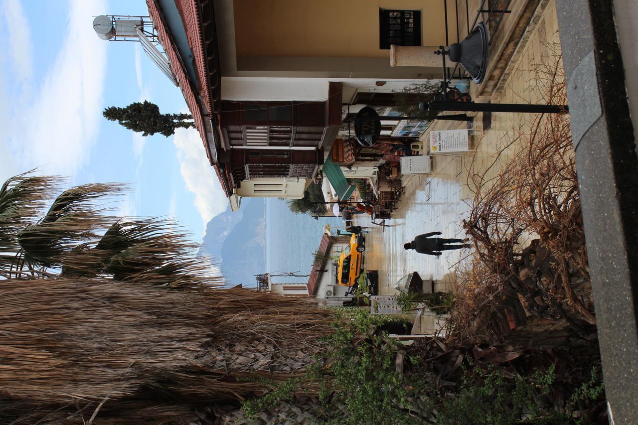 Lazer Pension Antalya Bilik gambar